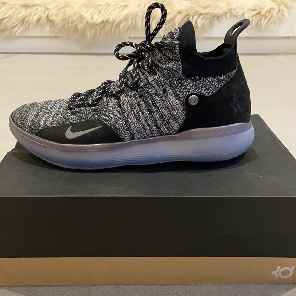 Nike KD 11 - Still KD - Size 9.5